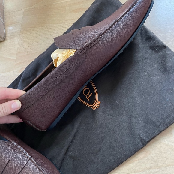 Brand new! Tods men’s Brown leather loafers size 11 - Picture 5 of 6